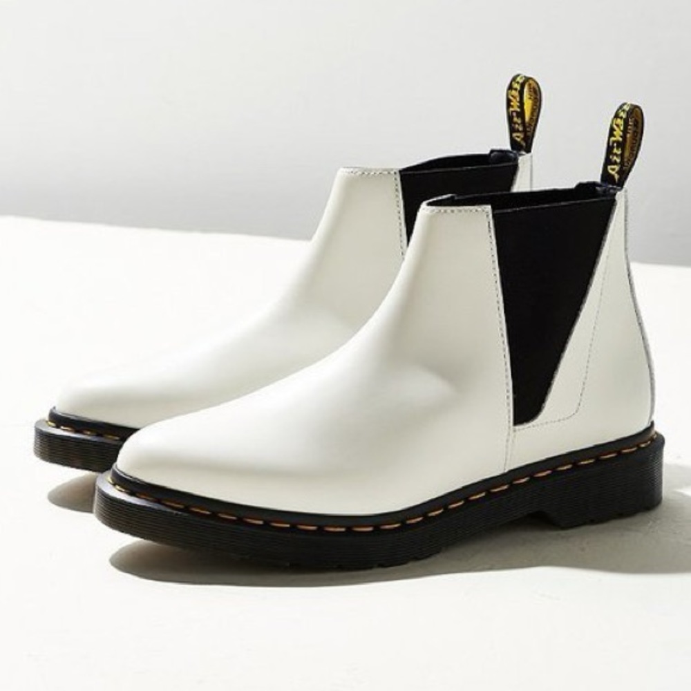 🤍💀 DR. MARTENS BIANCA SMOOTH LEATHER WHITE CHELSEA BOOTS 🤍💀